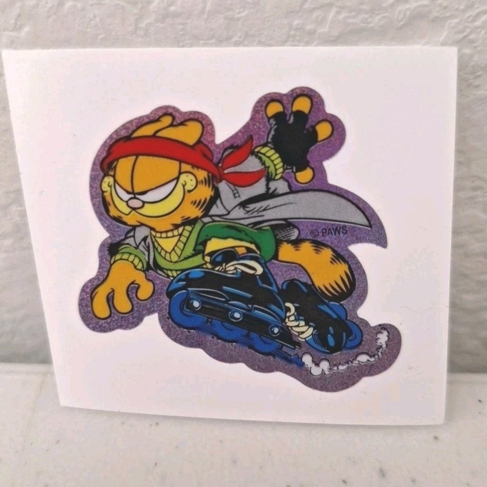 Vtg Garfield The Cat Holographic Prism Sticker Rollerblading